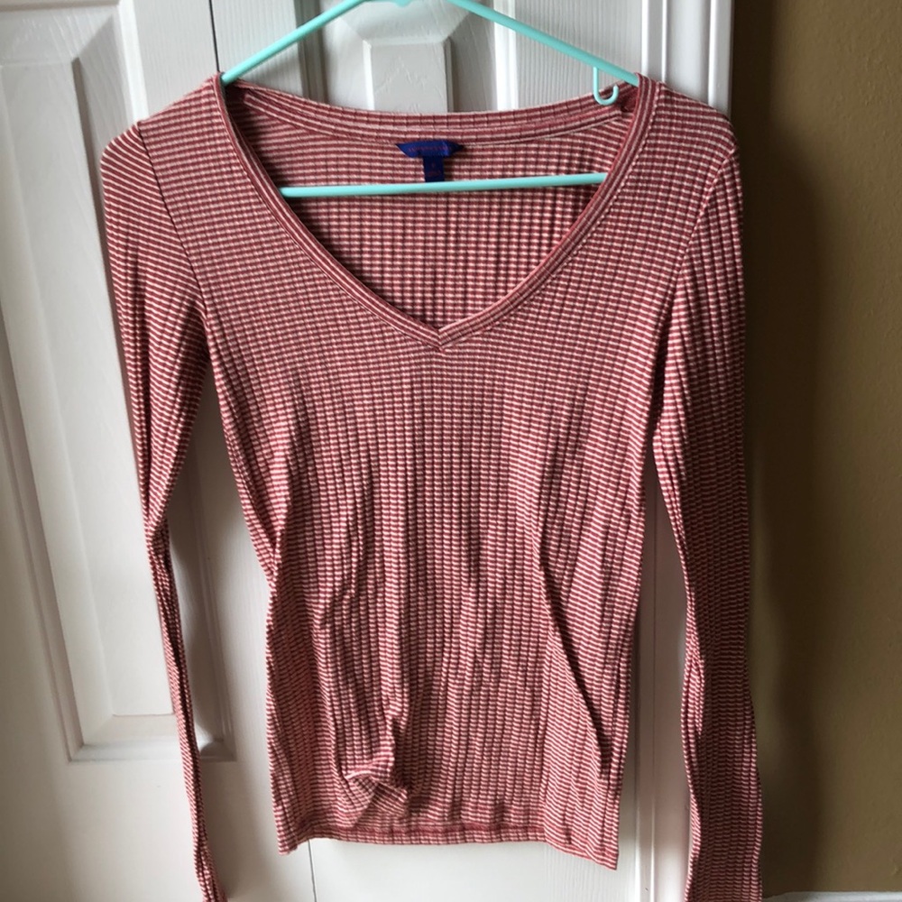 💙3/20$ AEROPOSTALE V-Neck